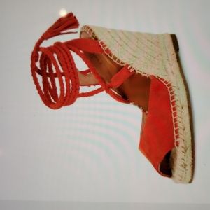 NWOT Joie Phyllis Suede Lace-Up Wedge Espadrille Sandal Size 39 Hell 4.5"